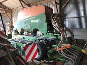 SEMOIR CIRRUS 3003 Tracteur agricole