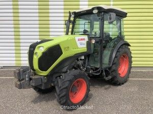 NEXOS 220 VL Tracteur agricole