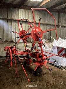 FANEUSE KUHN GF 502 Cover crop