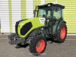 NEXOS 220 VL T4 IM* Tracteur agricole