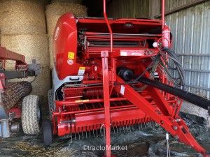 PRESSE LELY RP 445 Presse à balles rondes