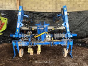 BINEUSE TYPE ECONET 6 RANGS Tracteur agricole