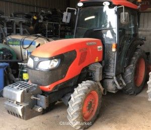 TRACTEUR KUBOTA M5091 N Machine à vendanger