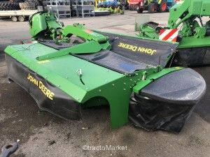 FAUCHEUSE JOHN DEERE R310R Presse à balles rondes
