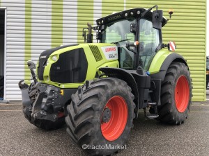 Axion 800 CIS Matériel de maraîchage