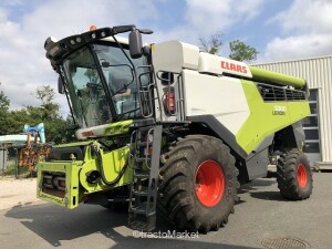 LEXION 5300 Tracteur agricole