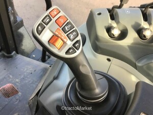 ARION 460 SUR MESURE P240 Faucheuse