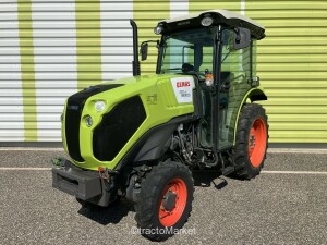 NEXOS 210 VE ISC TWIN Tracteur agricole
