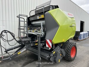 VARIANT 560 RC (J14/010) Tracteur agricole