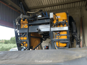 FONCTION PULVERISATION EOLE Grape harvesting machine