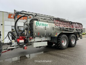 TONNE ARMOR AYV 29 Faucheuse