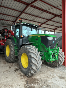 TRACTEUR JOHN DEERE 6175 R Accueil