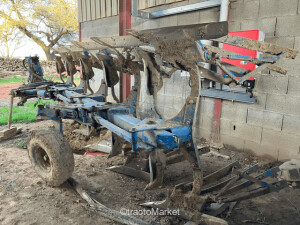 CHARRUE ALBATROS V120 M5 Accueil