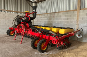 SEMOIR TEMPO V12 Plough