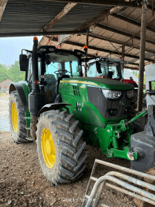 TRACTEUR JOHN DEERE 6155 M Accueil