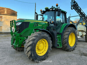 TRACTEUR JOHN DEERE 6155 M Pick-up pour ensileuse