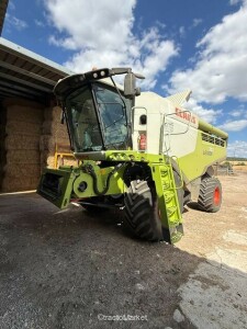 LEXION 740 T4F Accueil